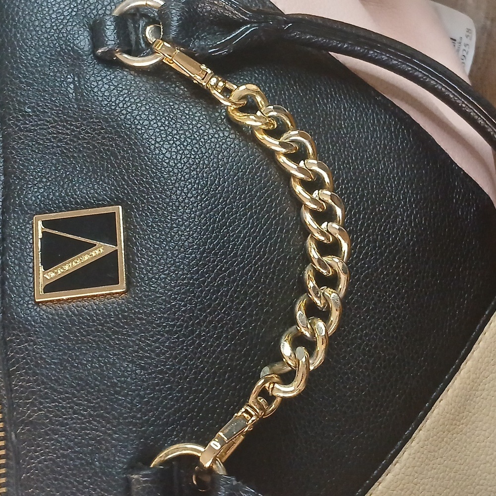 VICTORIA'S SECRET The Victoria Slouchy Satchel in Blush Colorblock - Picture 12 of 13